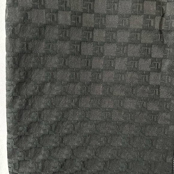 St. John NWT Elegant Black Zippered Patterned Skirt **Size 6** 🌺🌺 - Picture 5 of 6